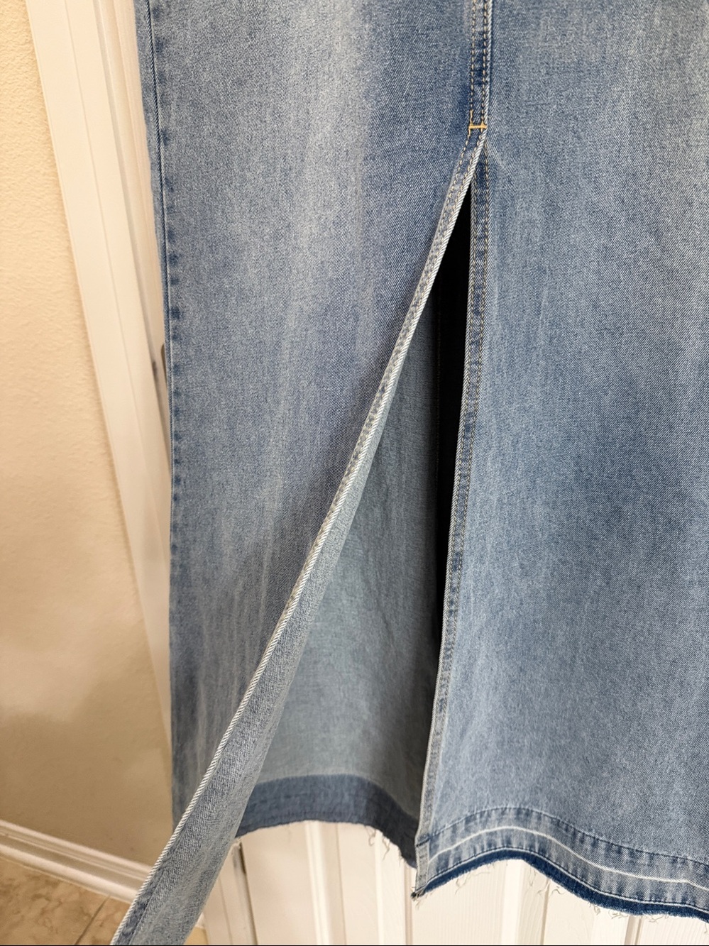 Love Shack Fancy Denim Skirt . NEW w/o tags . Size 30 - Picture 3 of 7